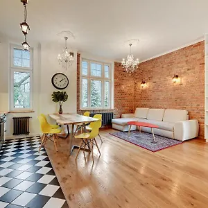 https://lion-apartments-sopot-deluxe.sopothotels.com